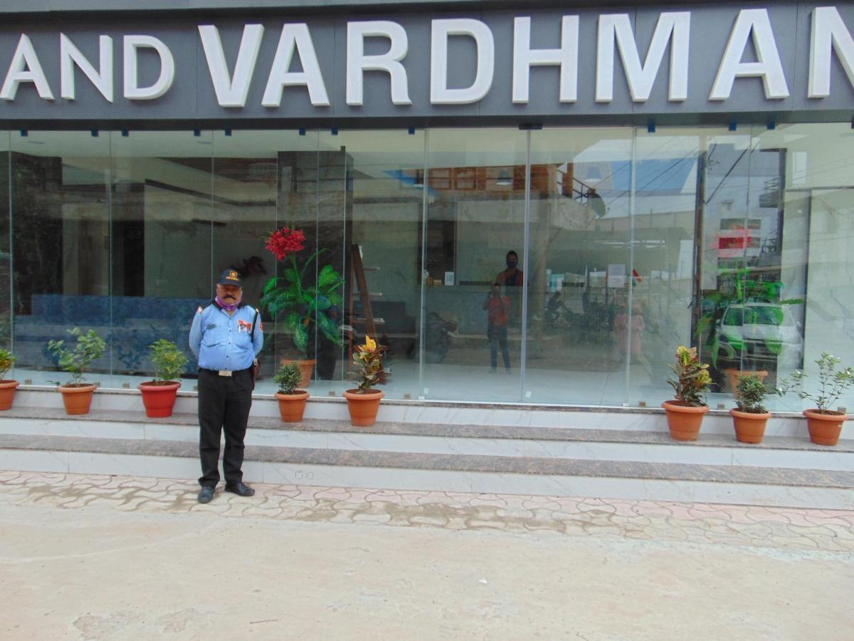 The Grand Vardhman Hotel Morbi Exterior foto