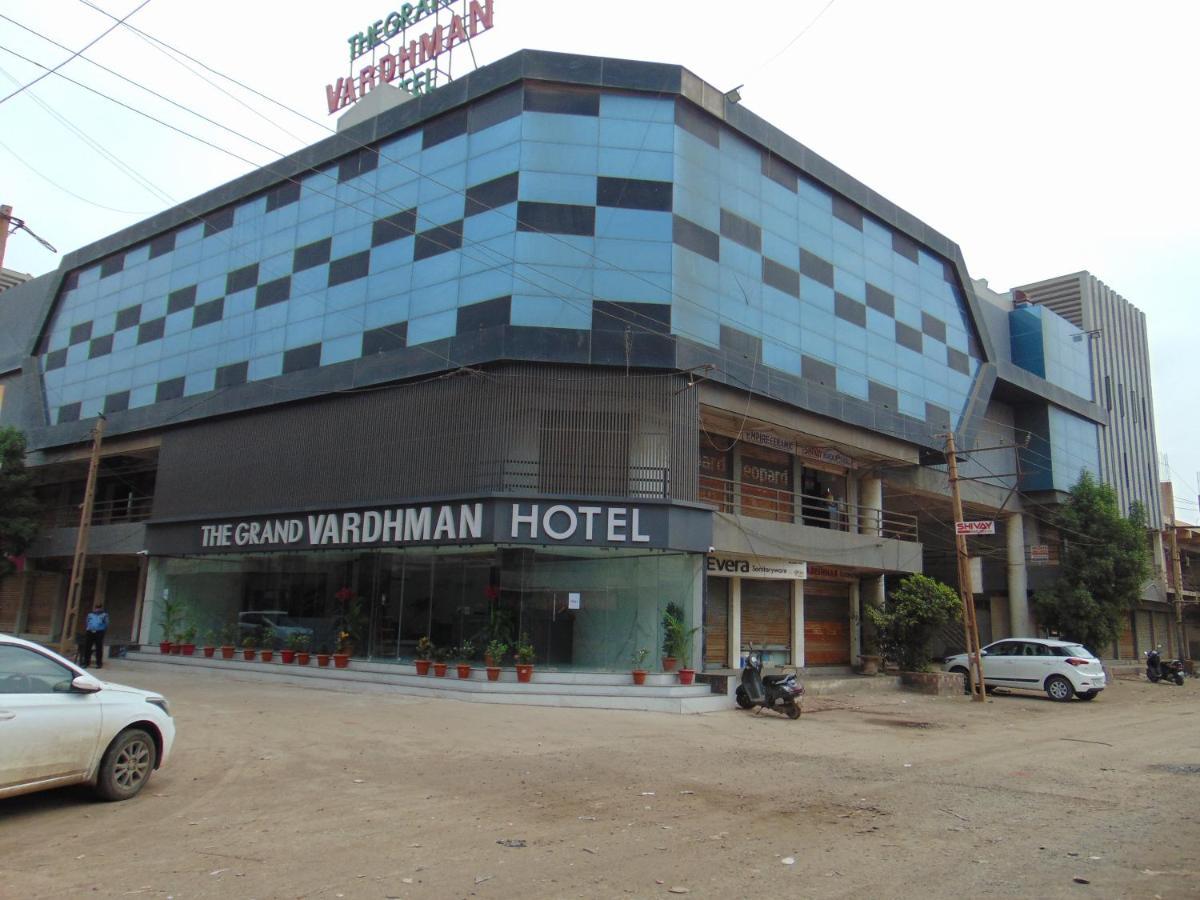 The Grand Vardhman Hotel Morbi Exterior foto